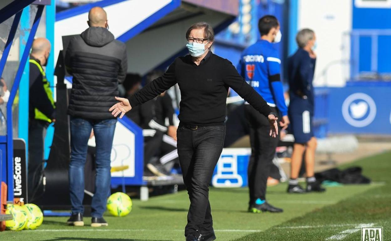 Anquela dirigió al Alcorcón en la histórica eliminatoria de Copa ante el Real Madrid.