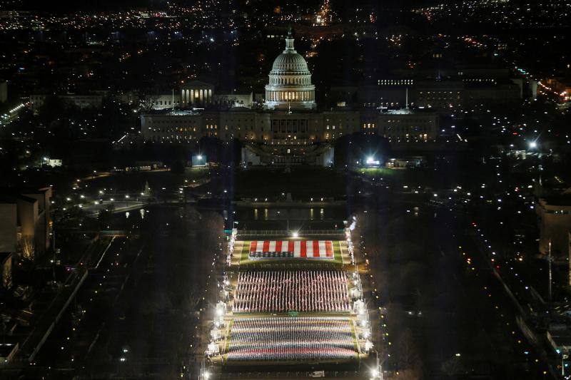 Las conocidas como 'Field Flags' delante del Capitolio.