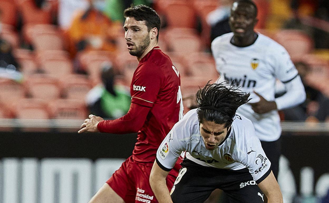 La Liga | Valencia CF-Osasuna: crónica, resumen y goles | Un Valencia insustancial