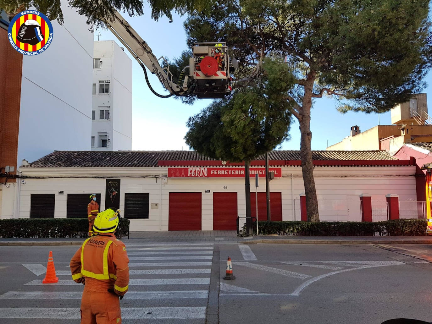 La borrasca deja rachas de hasta 100 km/h en el interior de la provincia de Valencia.