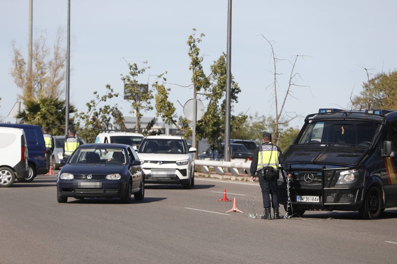 Fotos: Atascos en Valencia antes del cierre perimetral de la ciudad