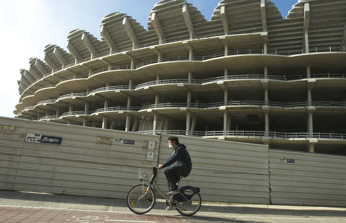 Obra paralizada del nuevo Mestalla