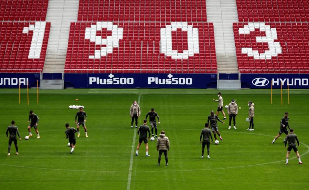 Jugadores del Atlético, en un entrenamiento. 