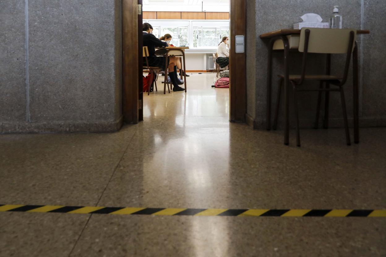 Clase de refuerzo en un centro concertado durante la desescalada del primer estado de alarma. irene marsilla