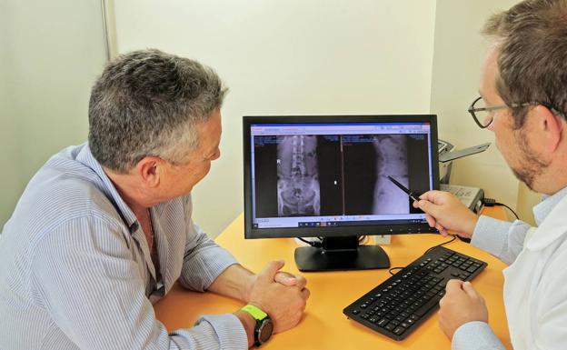 Imagen principal - La consultas médicas online para problemas de espalda, solución en época de Covid