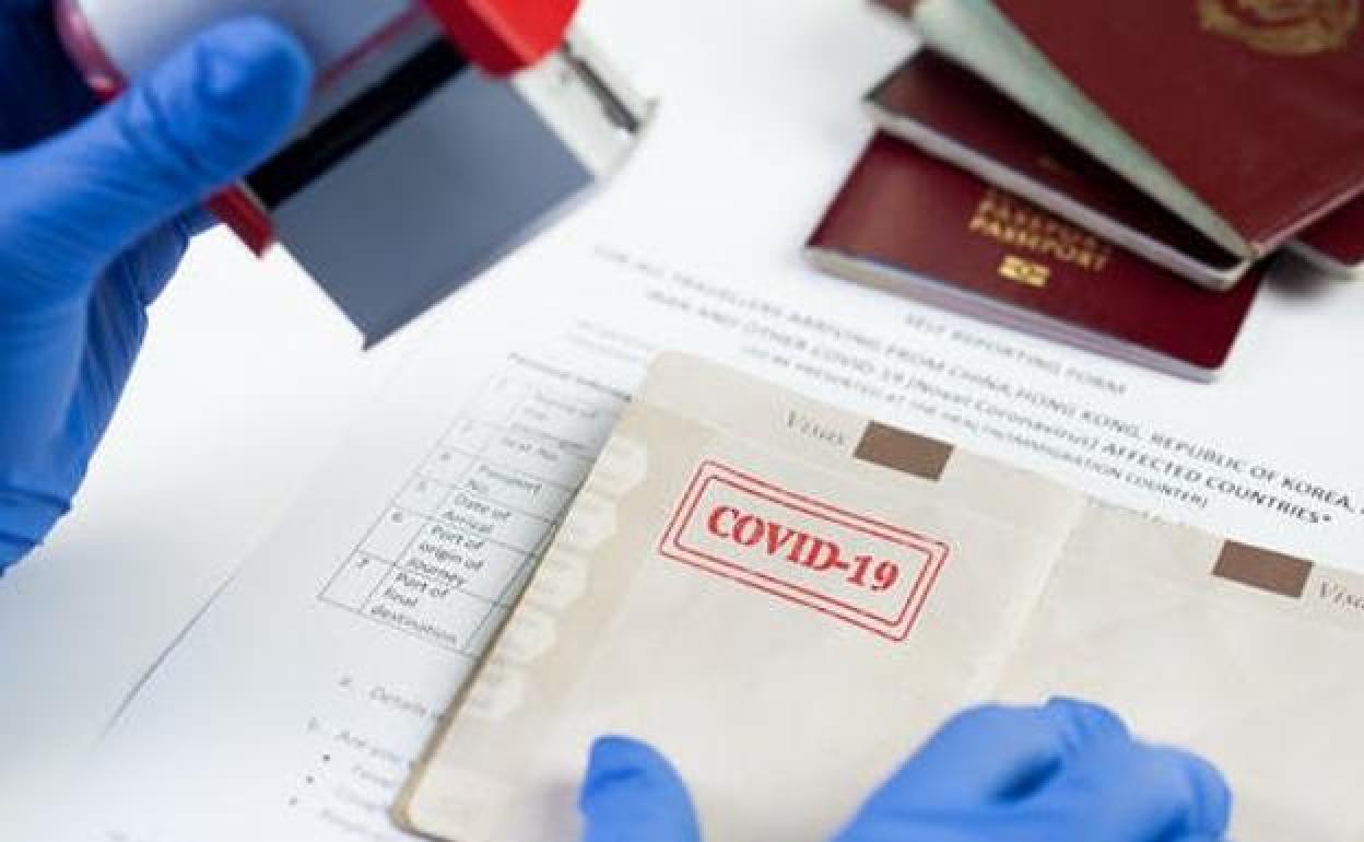 Pasaporte Covid: Qué es y cuándo será necesario para viajar