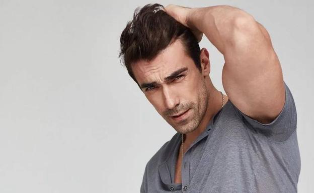 Así es Ibrahim Çelikkol, protagonista de 'Mi hogar, mi destino' y uno de los actores más atractivos de Turquía