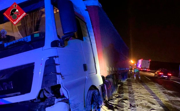 El accidente tuvo lugar a última hora de la tarde de ayer a la altura de Monforte del Cid. 