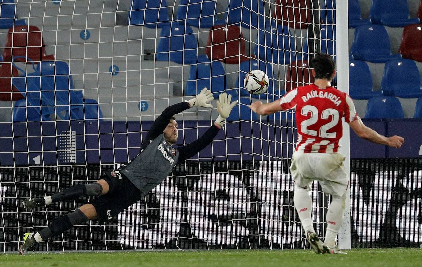 Fotos: Las mejores imágenes del Levante UD-Athletic Club