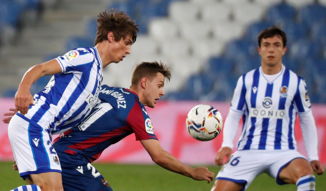 Fotos: Las mejores imágenes del Real Sociedad-Levante UD