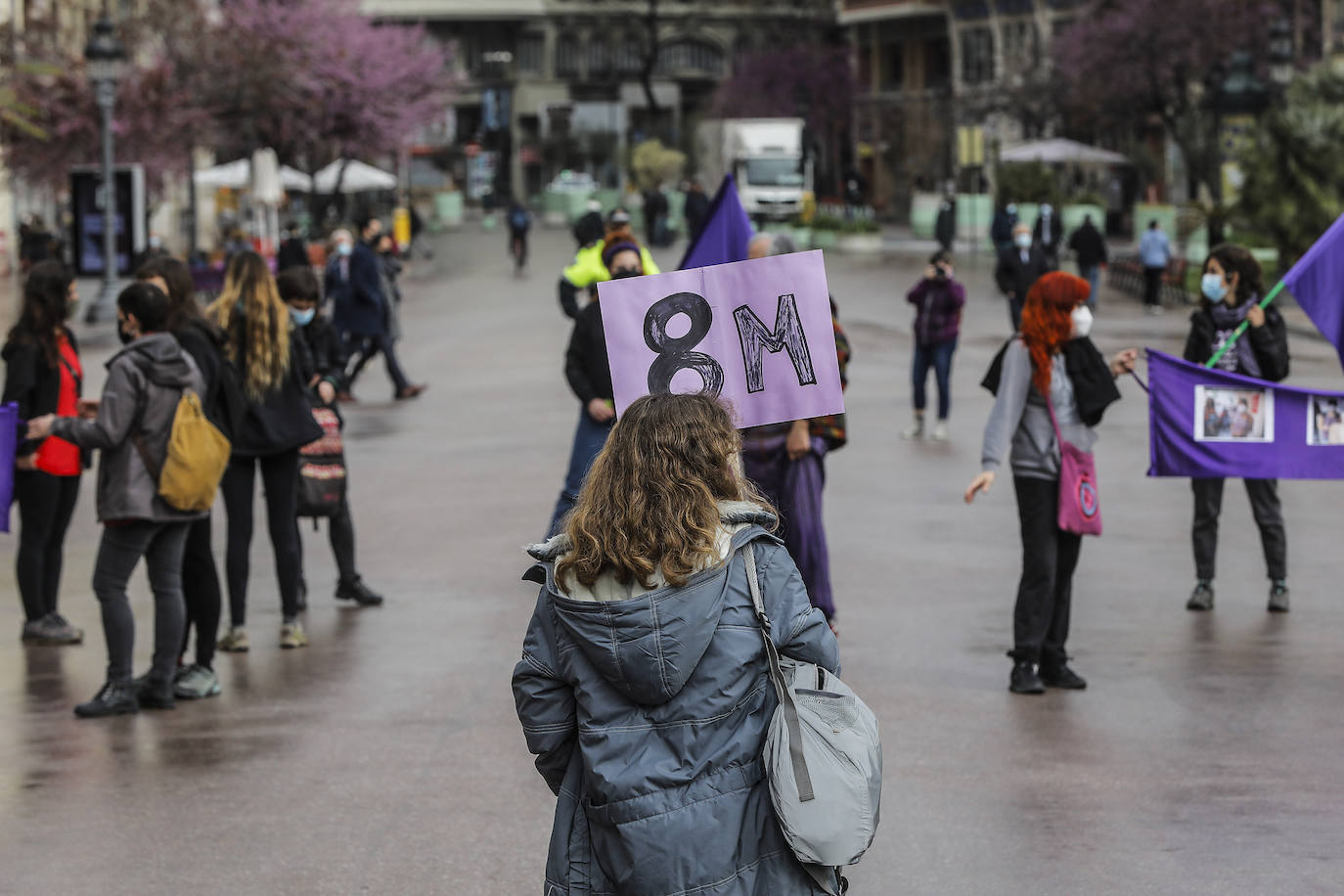 Uno de los actos en la Plaza del Ayuntamiento de Valencia