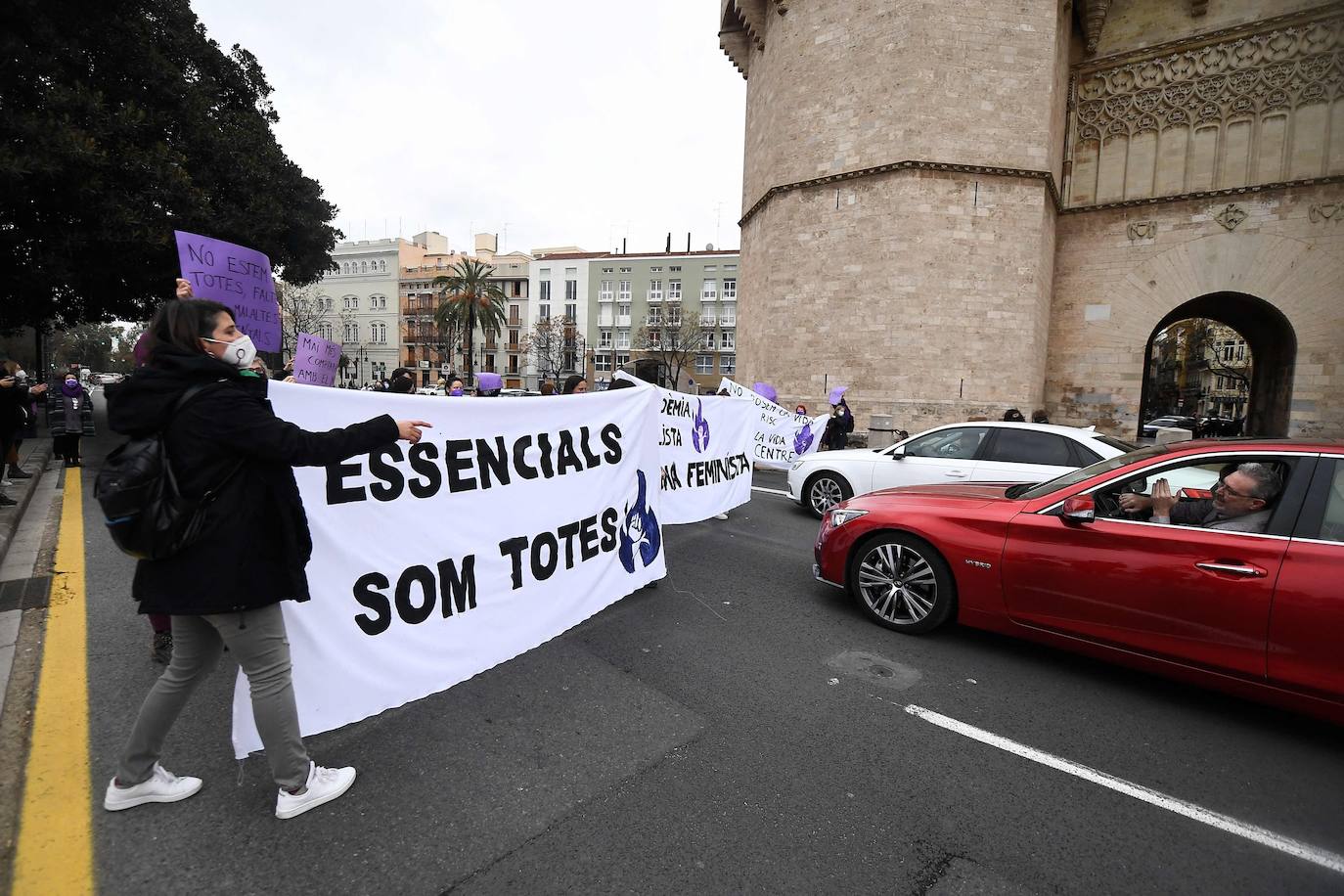 Uno de los actos en la Plaza del Ayuntamiento de Valencia