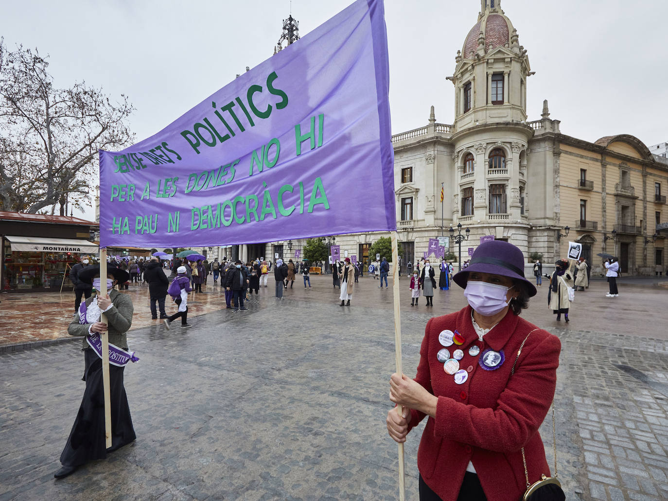 Uno de los actos en la Plaza del Ayuntamiento de Valencia