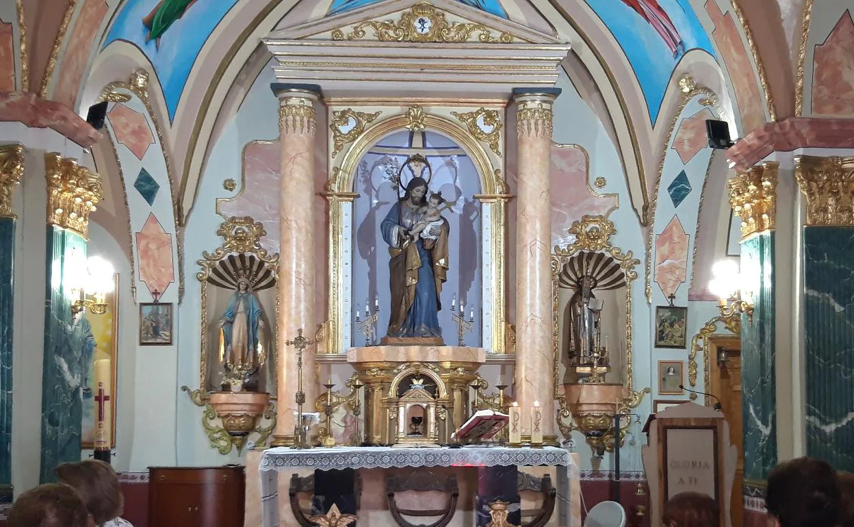 La iglesia de Benissuera recupera la pila después de décadas usando cuencos  de vidrio para bautizar | Las Provincias