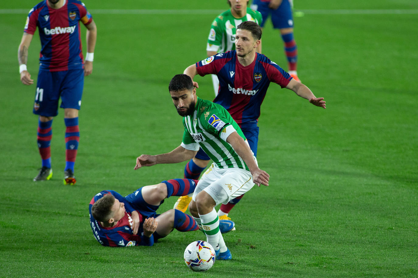 Fotos: Las mejores imágenes del Real Betis - Levante UD