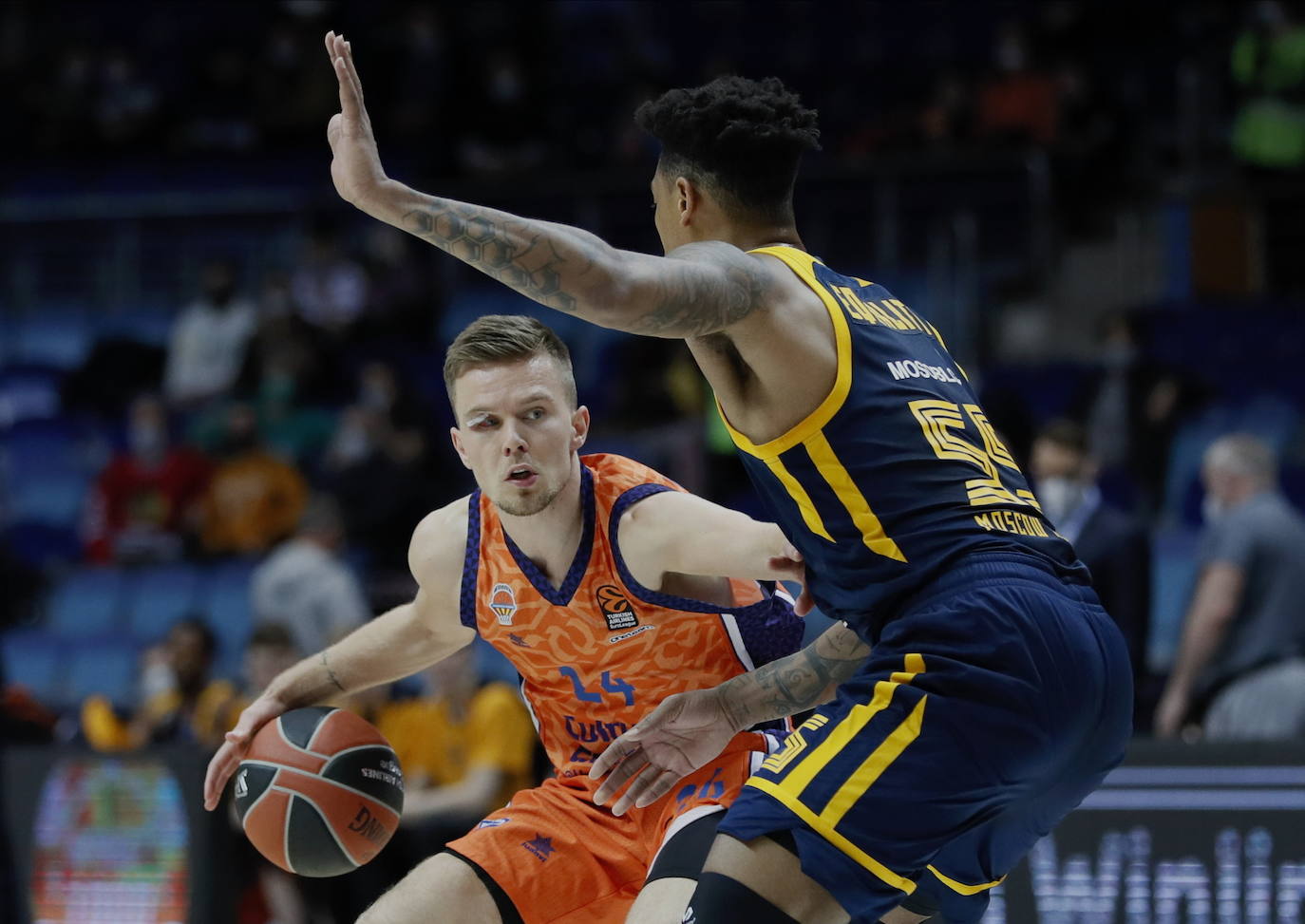 Fotos: Las mejores imágenes del Khimki Moscow - Valencia Basket