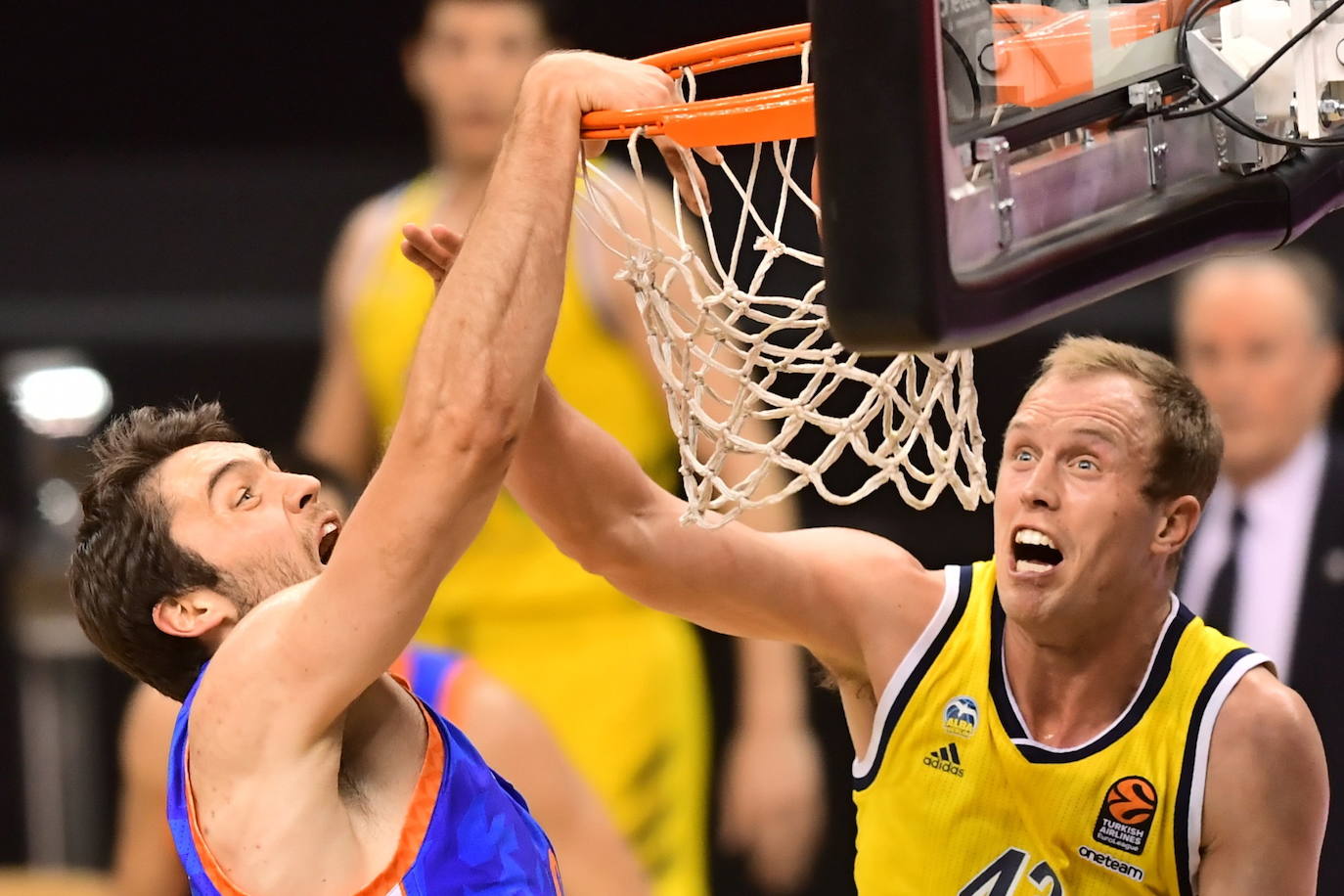 Fotos: Las mejores imágenes del Alba Berlín-Valencia Basket