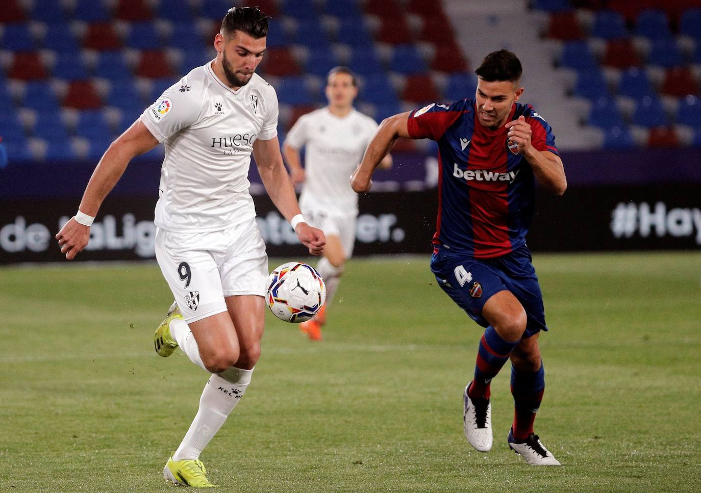 Fotos: Las mejores imágenes del Levante UD-SD Huesca