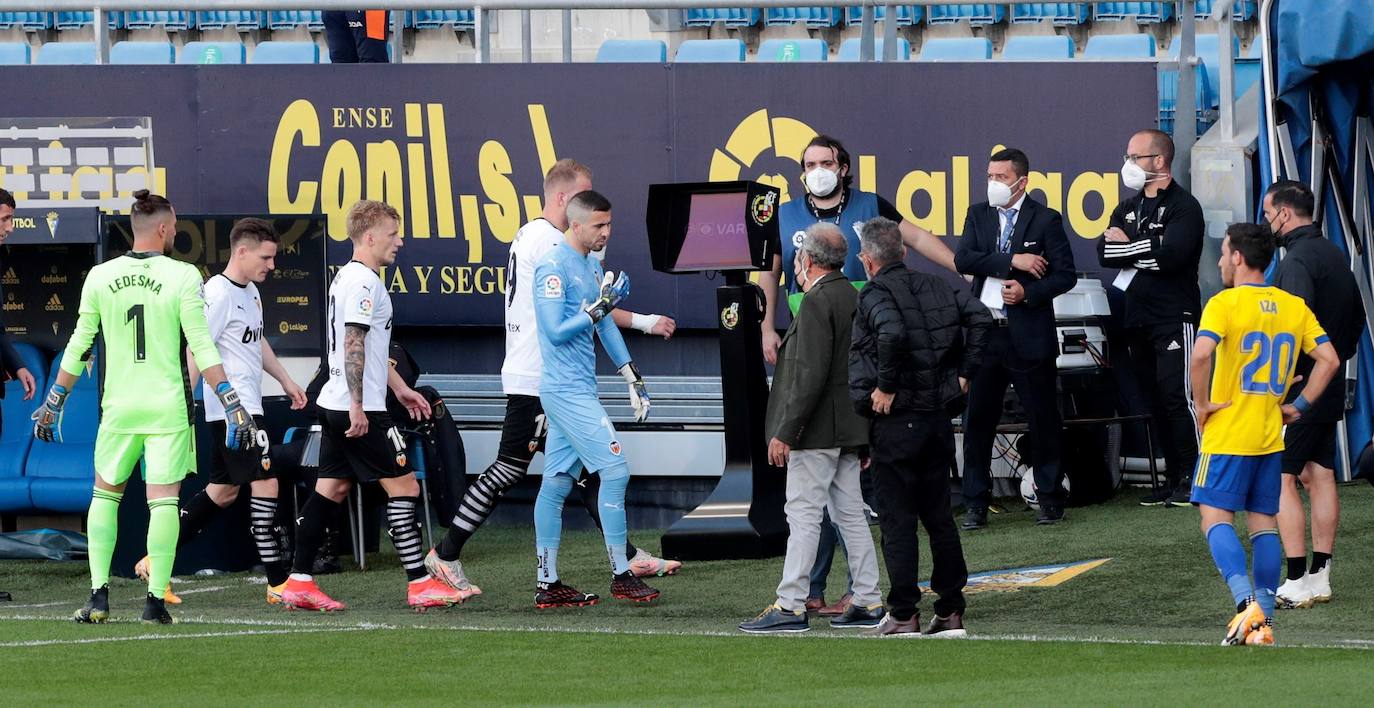 Fotos: Las mejores imágenes del Cádiz CF-Valencia CF