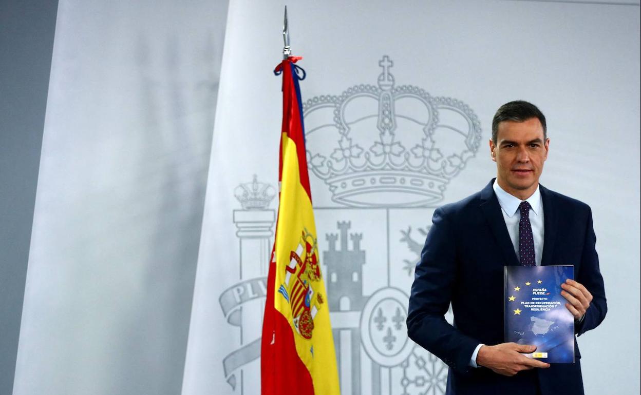 El presidente del Gobierno, Pedro Sánchez, este martes en la presentación del Plan de Recuperación, en La Moncloa.