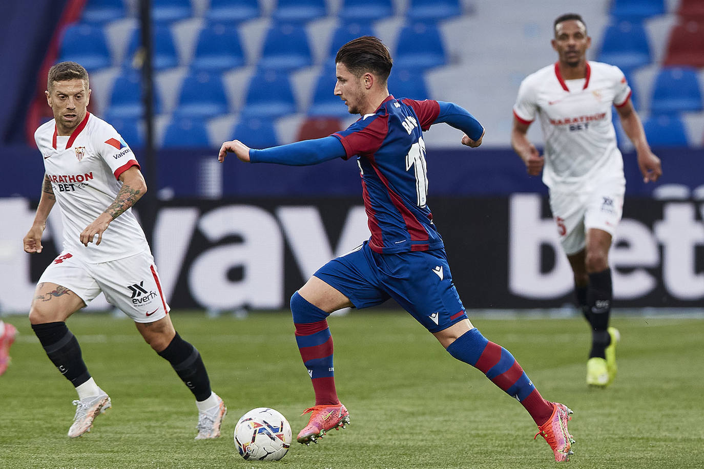 Fotos: Las mejores imágenes del Levante UD-Sevilla FC