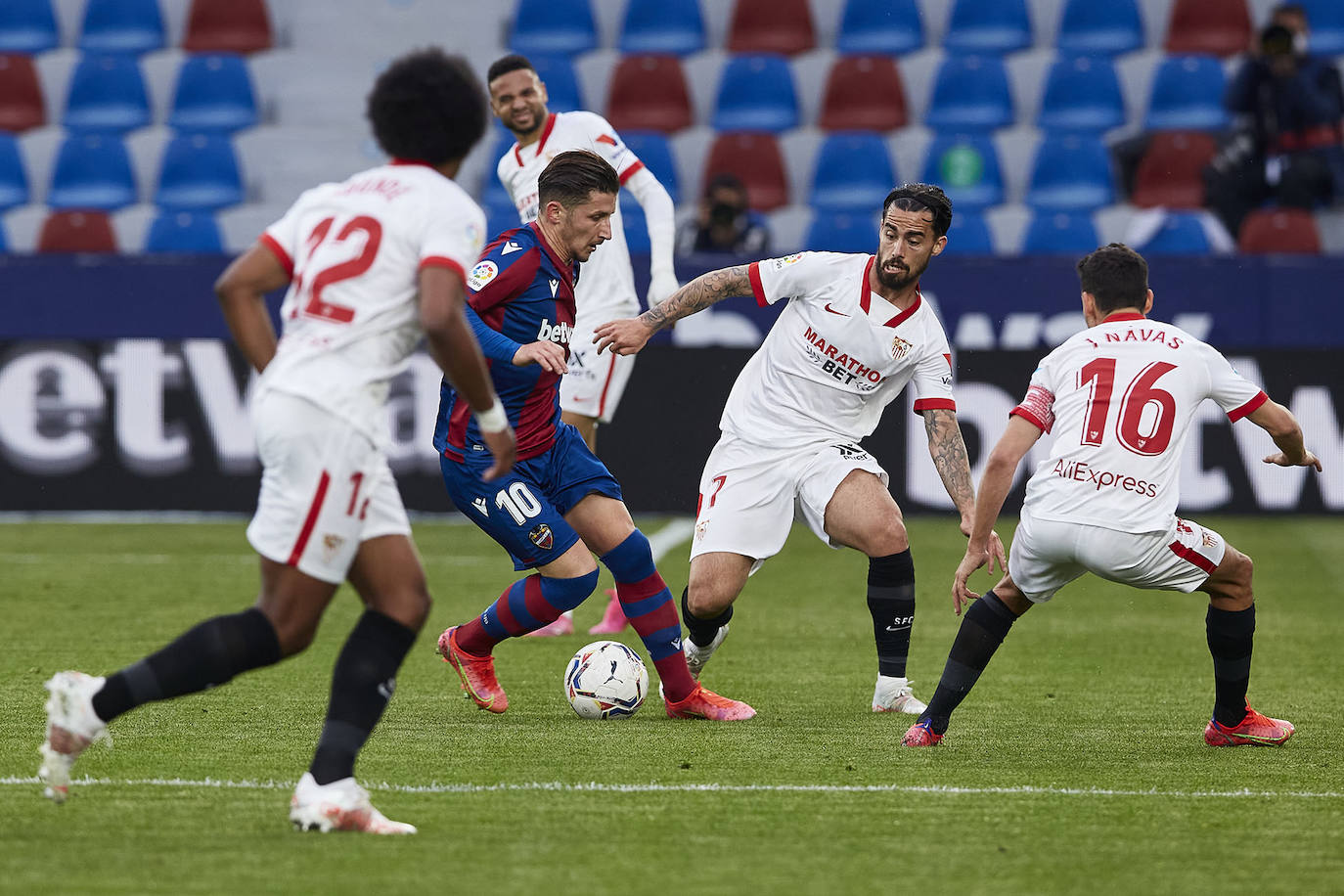 Fotos: Las mejores imágenes del Levante UD-Sevilla FC