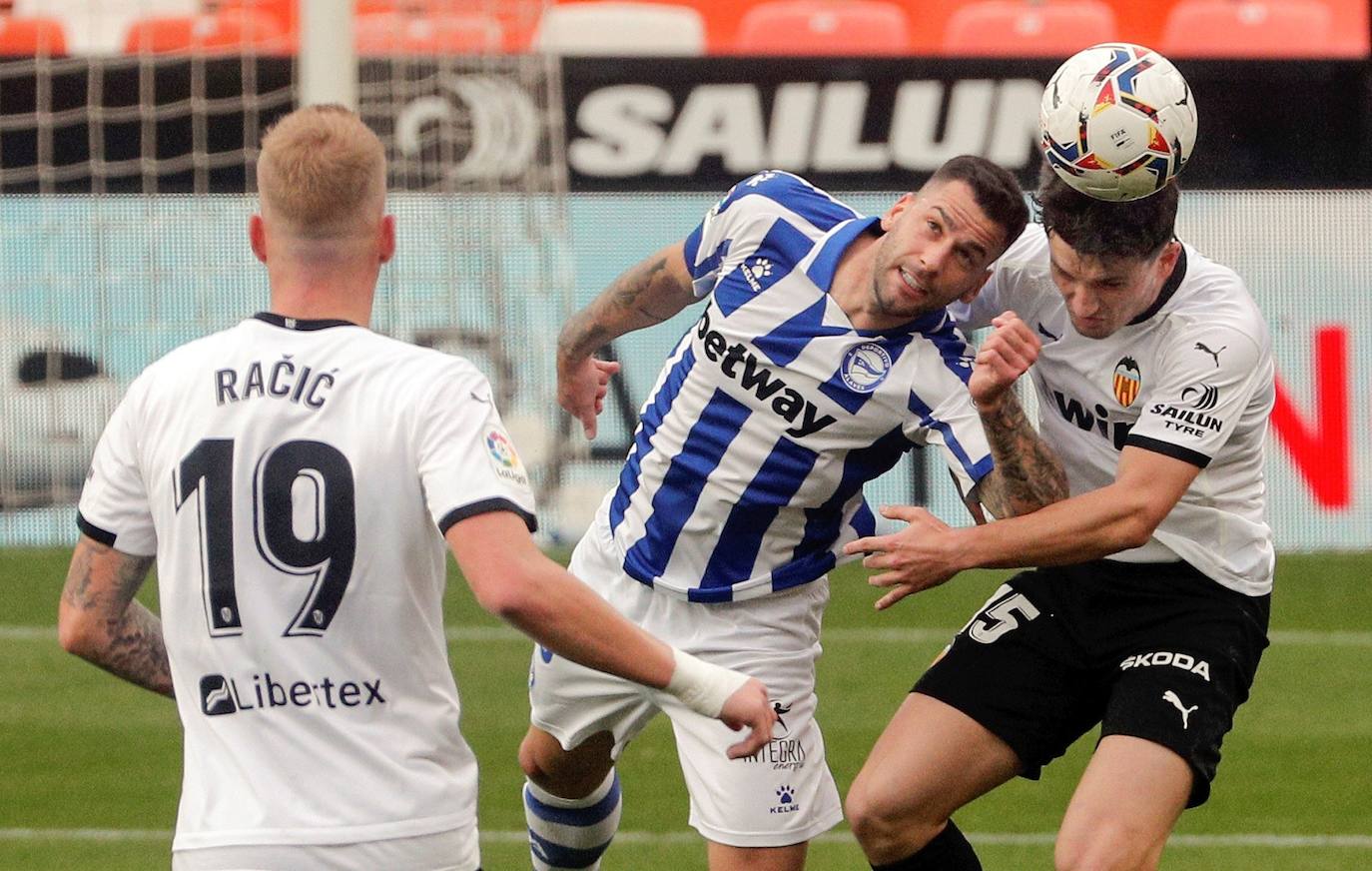 Fotos: Las mejores imágenes del Valencia CF-Deportivo Alavés