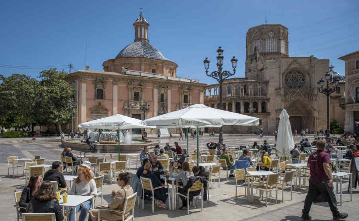 Plaza de la Virgen de Valencia.