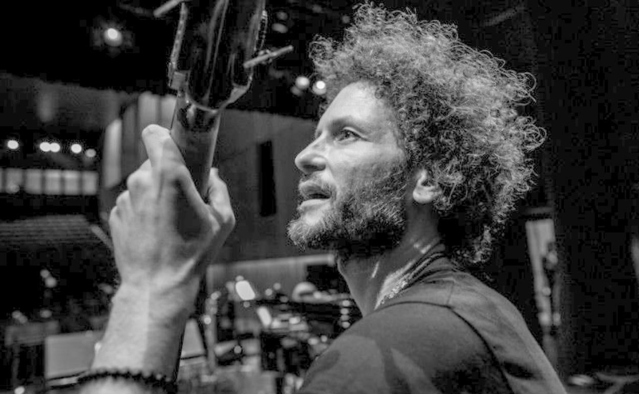 El quinteto del contrabajista Ales Cesarini actúa en Gandia en Jazzdijous