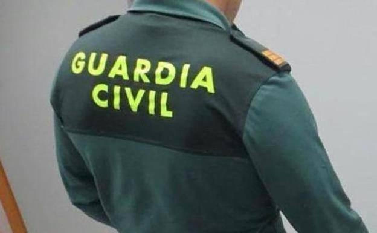 Un agente de la Guardia Civil. 