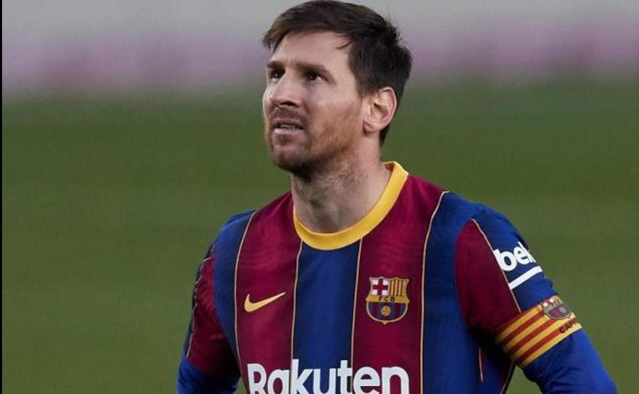 Leo Messi, durante el partido ante el Granada. 