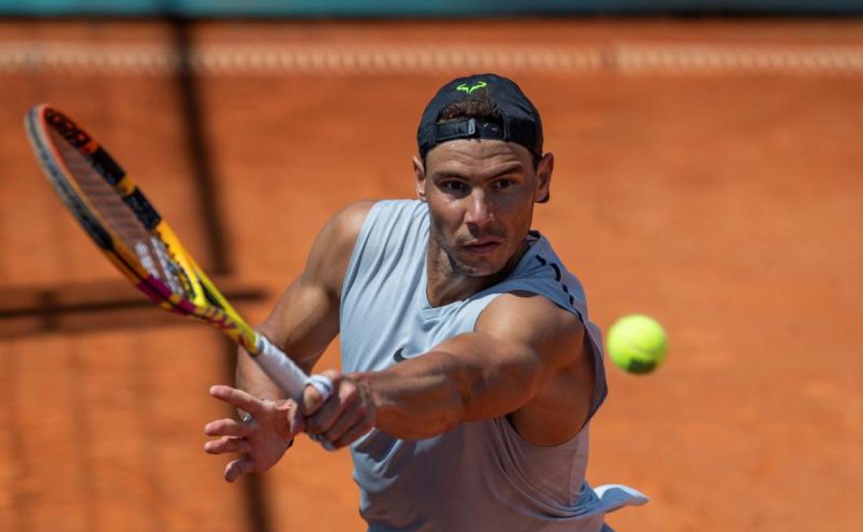 Nadal entrenando en la Caja Mágica