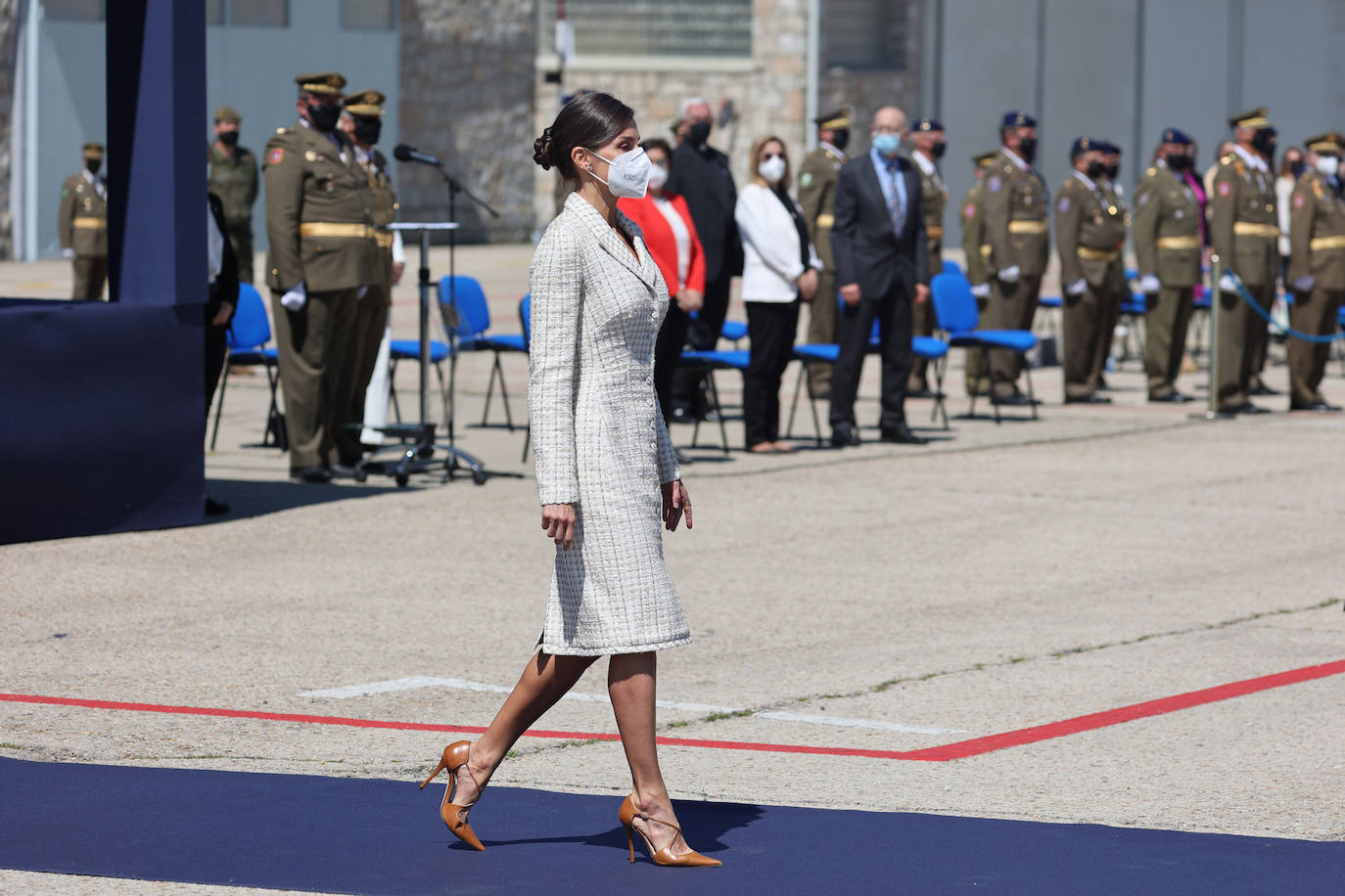 Fotos: La Reina Letizia, espectacular con el vestido del bautizo de la Princesa Leonor