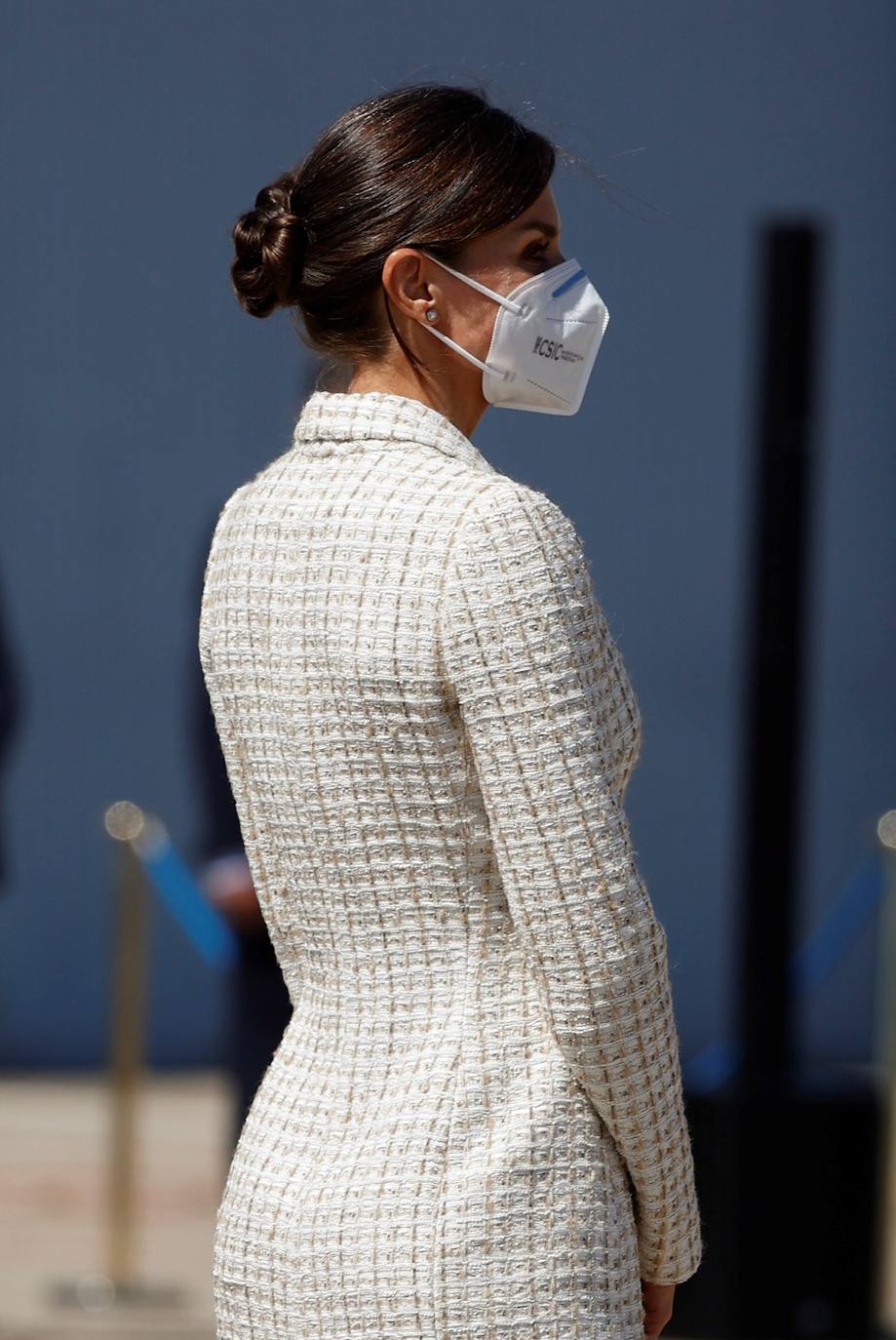 Fotos: La Reina Letizia, espectacular con el vestido del bautizo de la Princesa Leonor