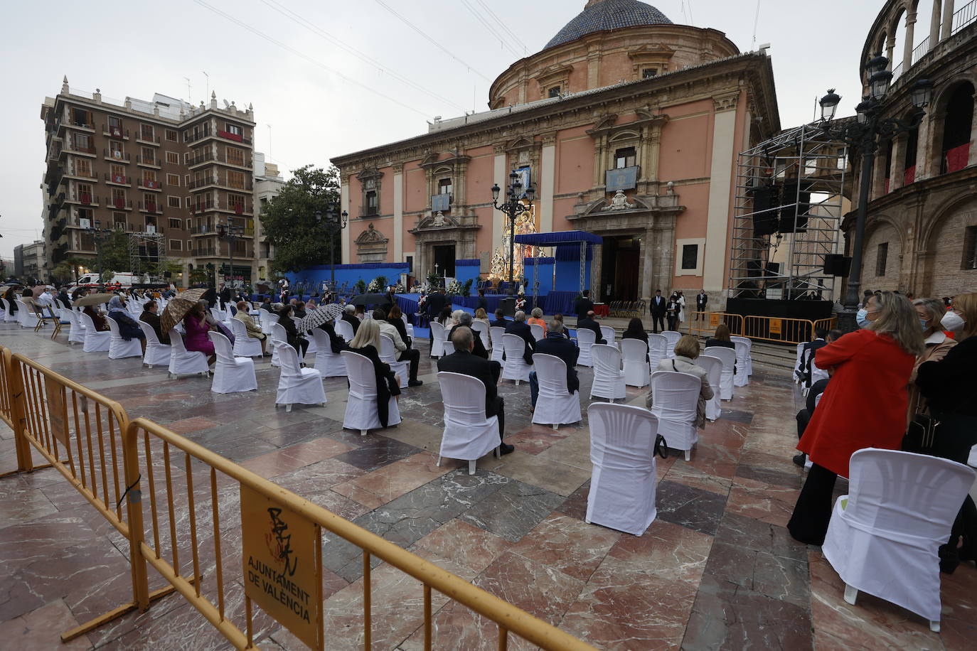 Missa d'Infants y traslado de la Virgen en Valencia