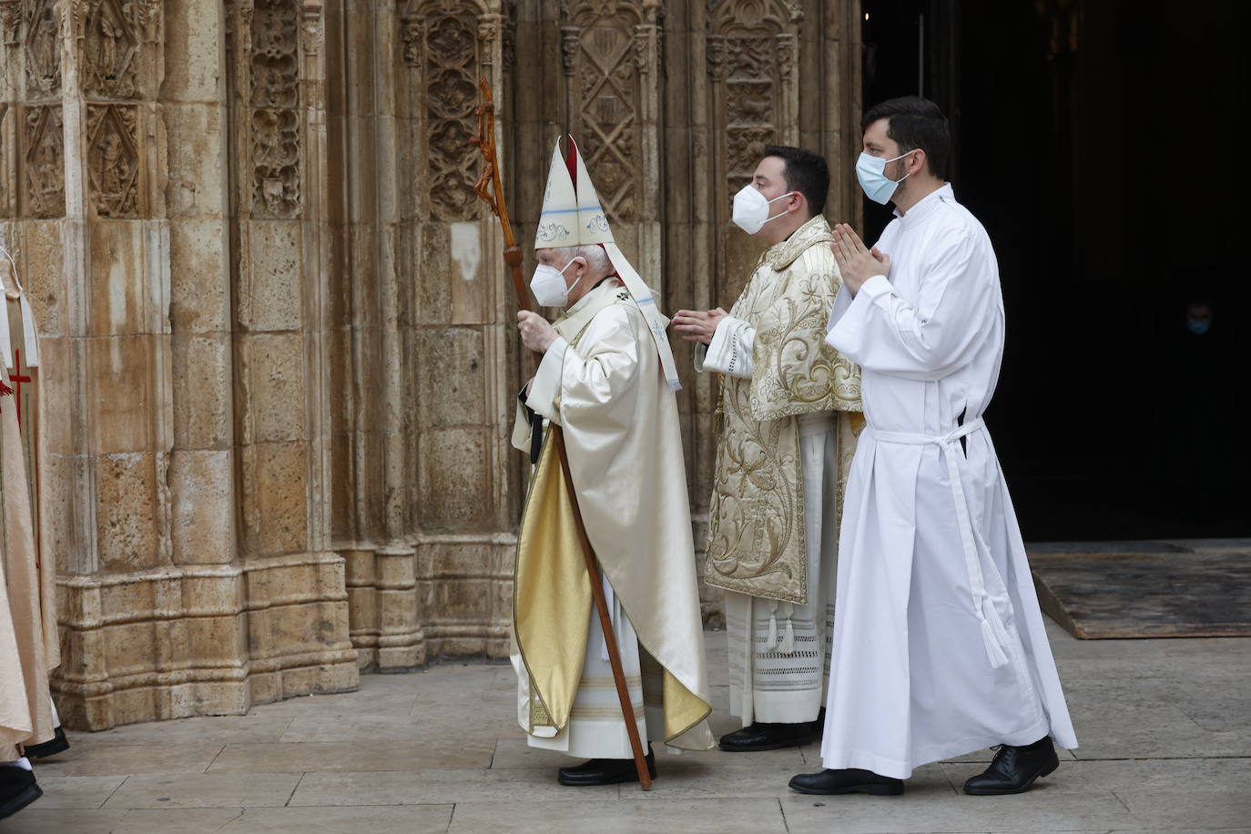 Missa d'Infants y traslado de la Virgen en Valencia