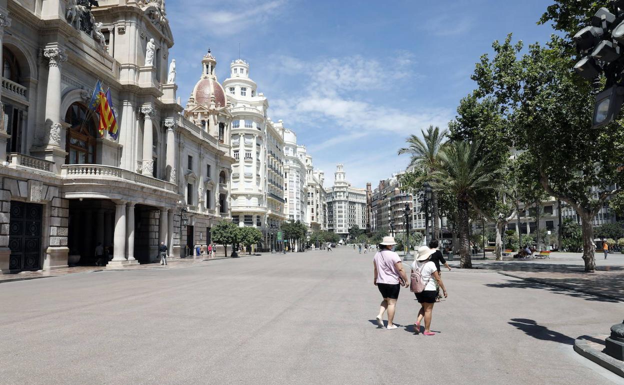 Zona peatonal de la plaza del Ayuntamiento. 