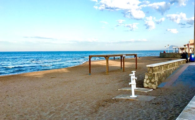 Las playas de la Safor obtienen 12 Banderas Azules por su calidad