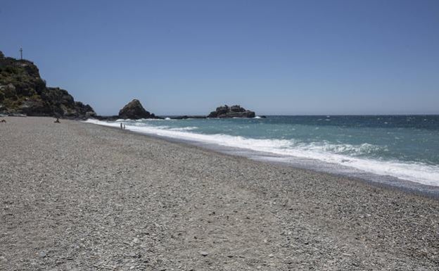 España, con 615 banderas azules, líder mundial de las mejores playas