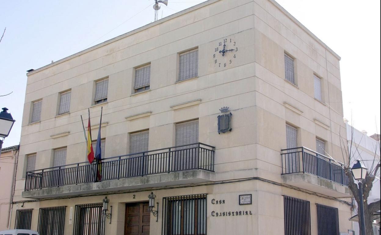 El Ayuntamiento de Fontanars cierra ejercicio con saldo positivo. 