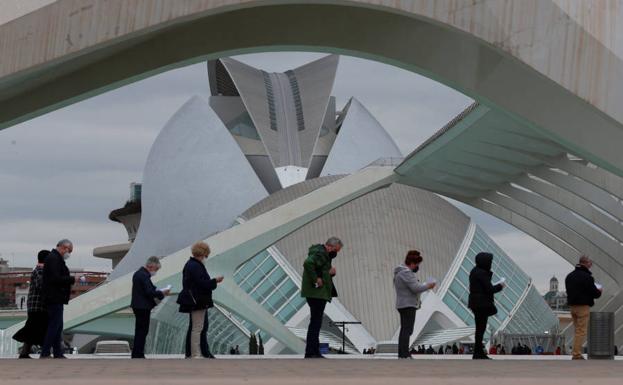 Sanidad avisa de qué grupo de edad se vacunará la semana que viene y concreta la fecha para inmunizar a los valencianos de entre 40 y 50 años