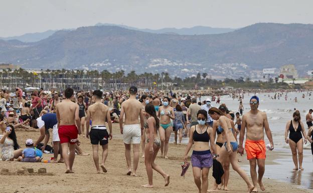 Las playas valencianas entran en ebullición tras el parón