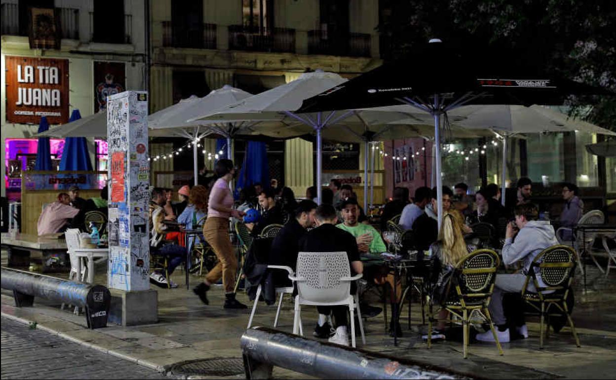 Noche tropical en Valencia: ¿Qué es? | Llega la primera noche tropical del año en Valencia