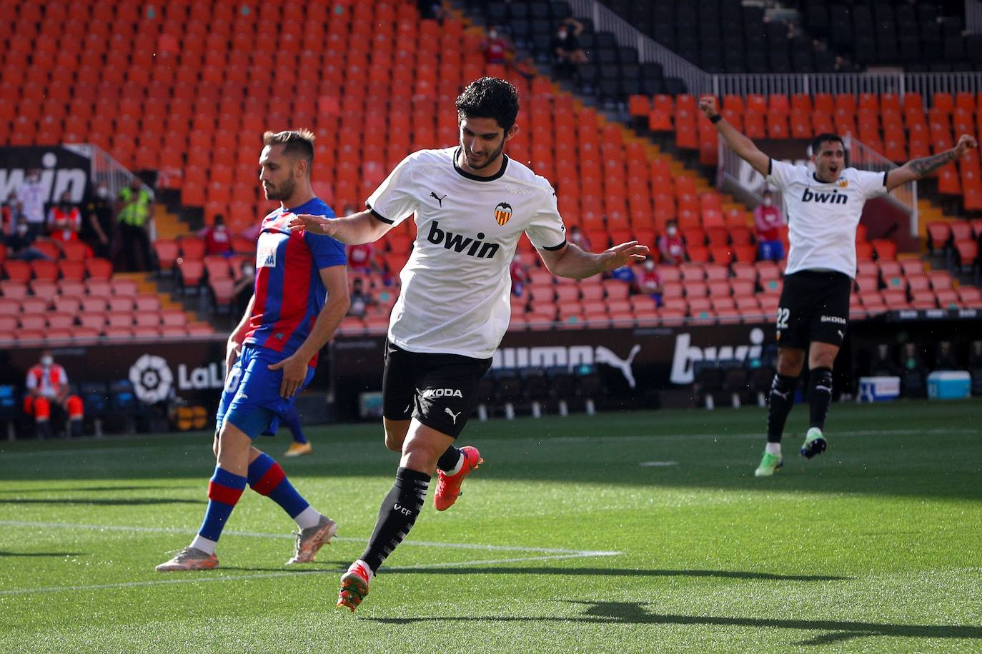 Fotos: Las mejores imágenes del Valencia CF-SD Eibar