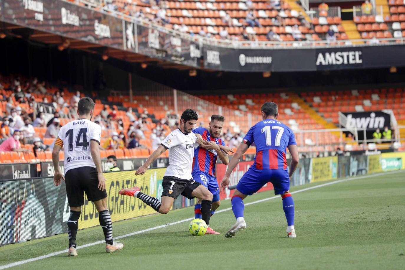 Fotos: Las mejores imágenes del Valencia CF-SD Eibar