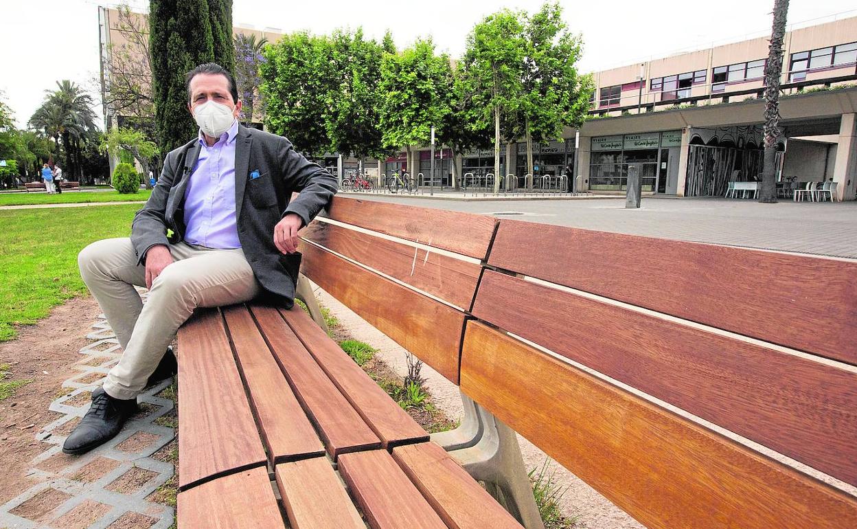 Pepe Capilla, en el Ágora del campus de Vera de la Universitat Politècnica de València. 