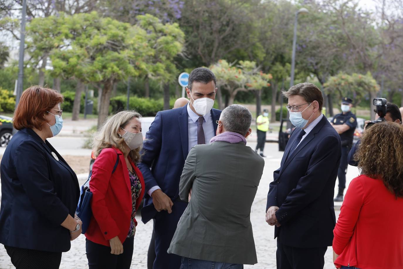 El presidente del Gobierno ha visitado Valencia para participar en el 43 congreso de UGT, donde ha adelantado que se va a aprobar un plan de choque para el paro juvenil.