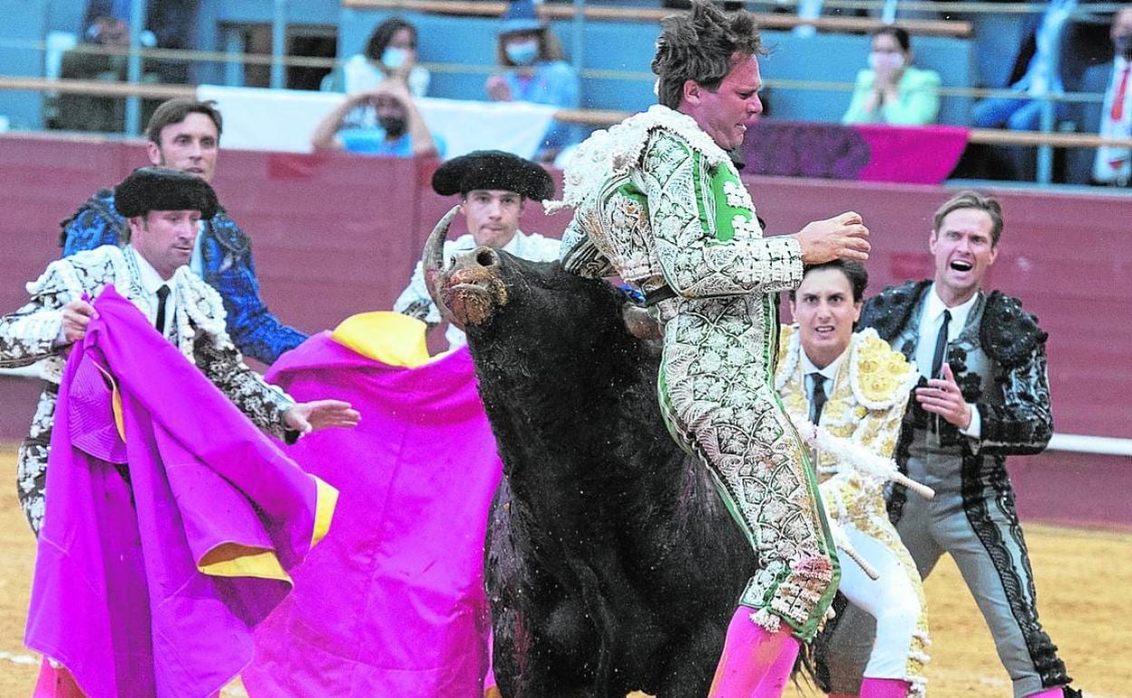 Toros 2021 | Revive la leyenda del mayo sangriento | Las Provincias