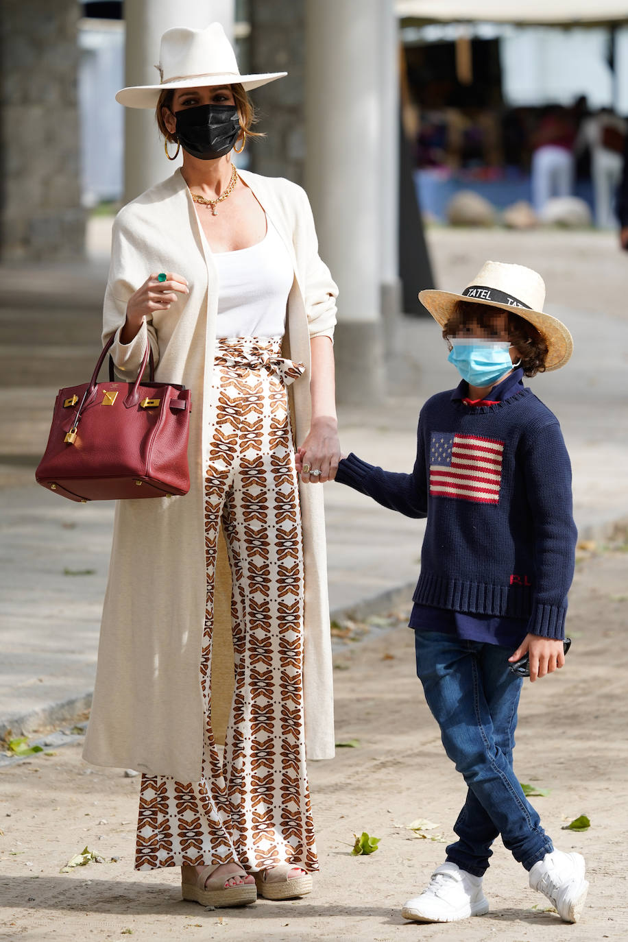 Mar Saura y con su hijo Javier