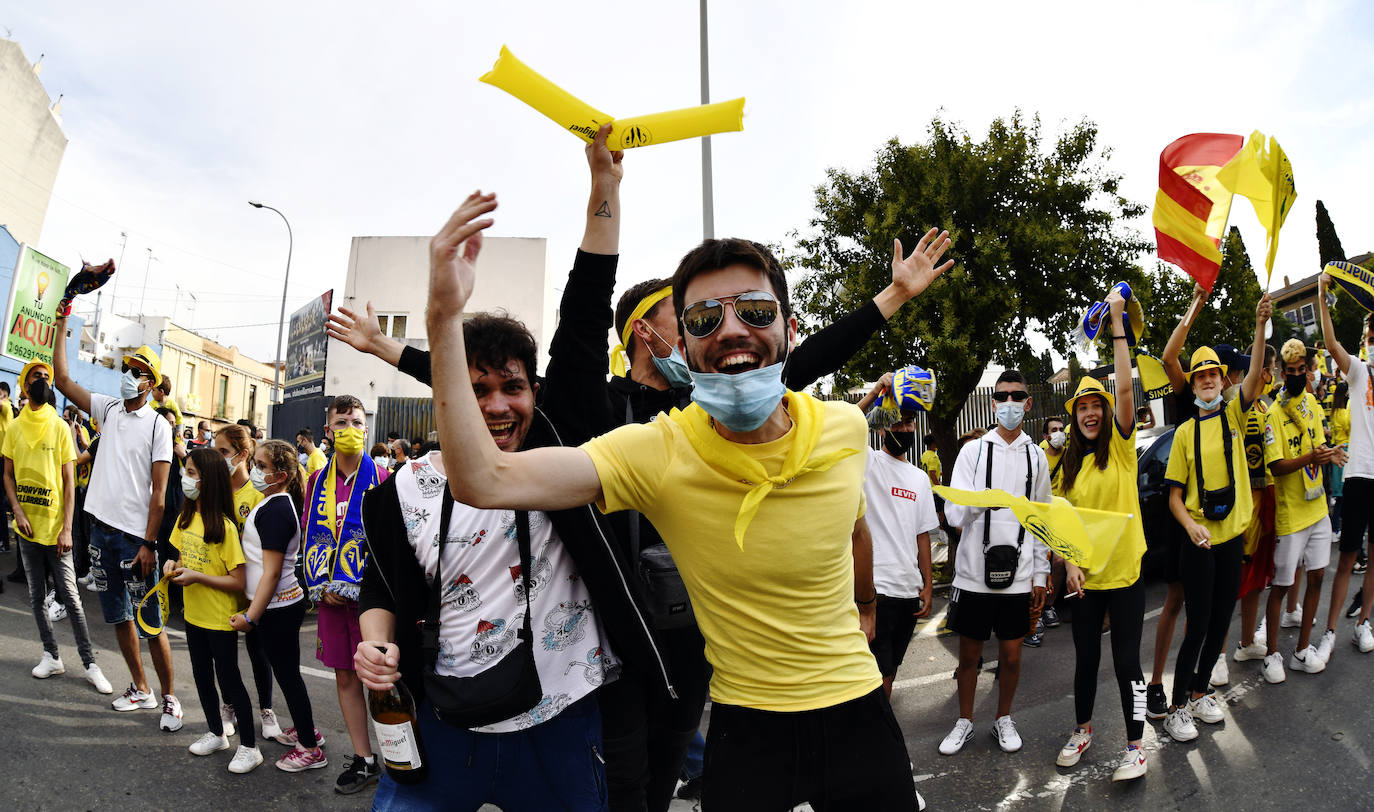 Vila-real se ha echado a la calle para celebrar el título del conjunto amarillo